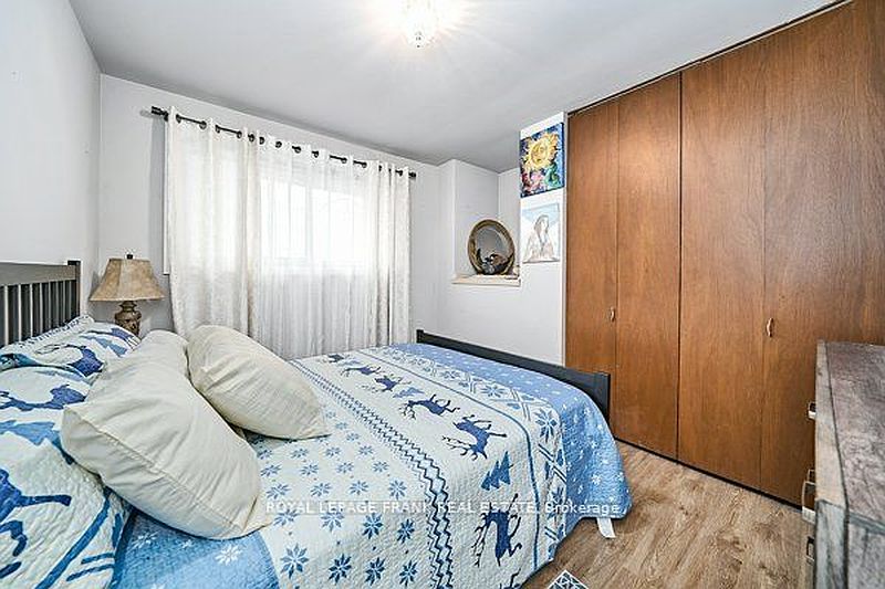 Peterborough House for rent - 3 Bedrooms — photo 20