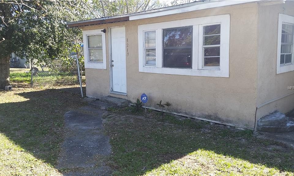 1st image of 1219 Avenue L