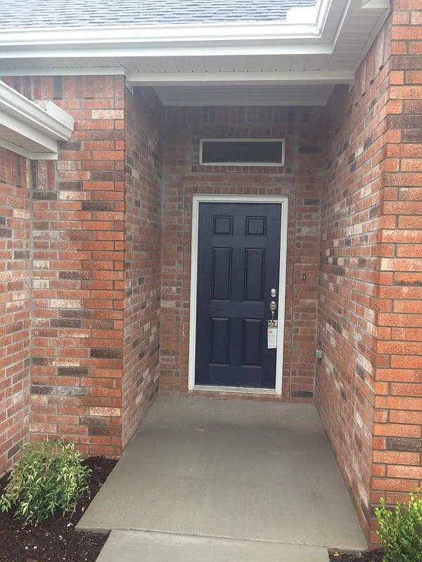 3 bed, 1620 sqft, $2,400 — Photo 2
