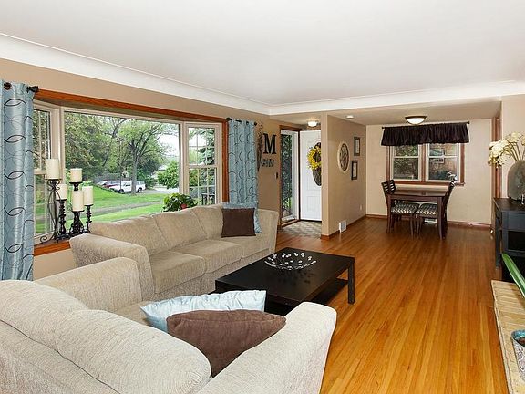 5th image of 6340 Newton Ave S