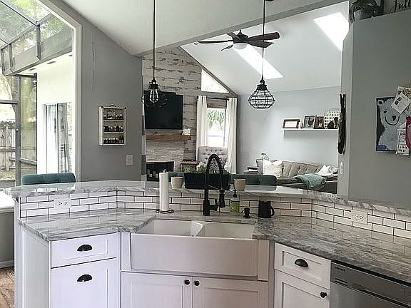 5th image of 1197 Maclauren Ct