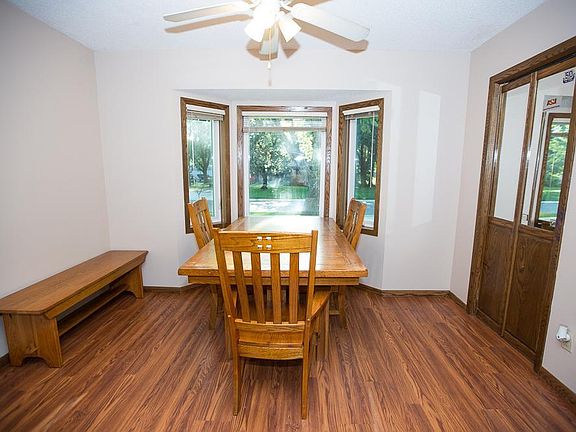 5th image of 311 Sunrise Ln