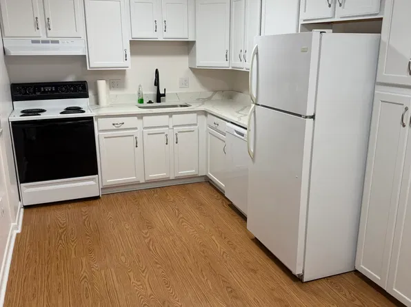 74 Beach St Unit 4-8, Woburn, MA 01801
