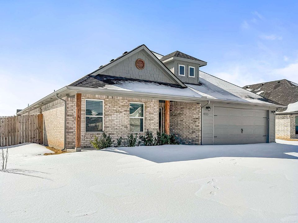1st image of 2800 Orchid Dr