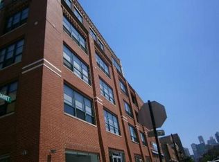 1118 W Fulton St, Chicago, IL 60607