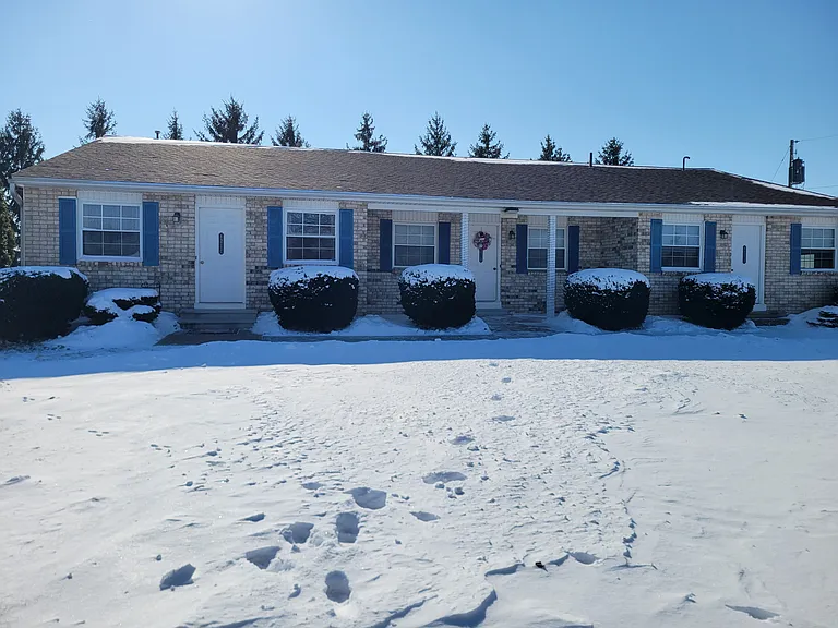 4955 N State Route 19 #C — Photo 2
