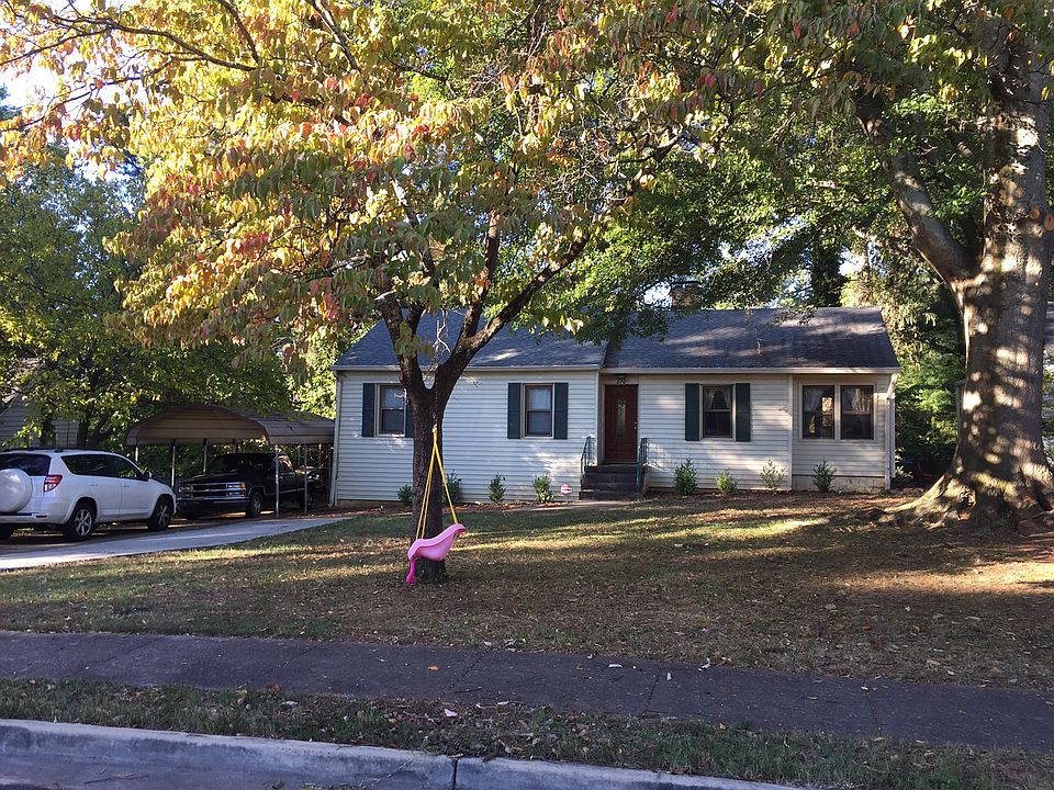 1st image of 810 Mimosa Dr SE