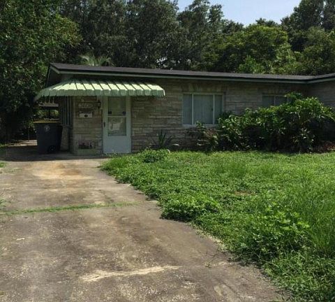 5th image of 3608 Cedar Dr