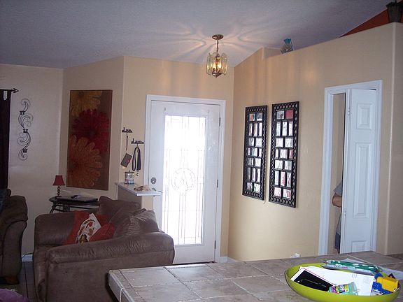 5th image of 15 Packard Ln