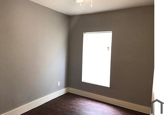 3rd image of 2711 Avenue K #9