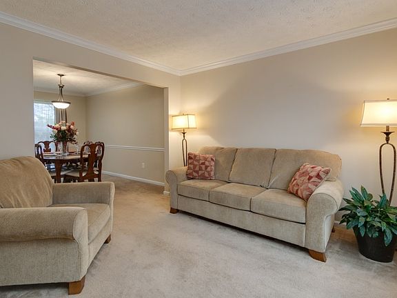 2nd image of 418 Whisperwood Dr