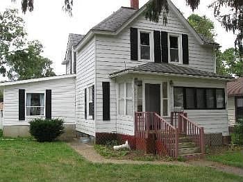 1st image of 2911 Gilboa Ave