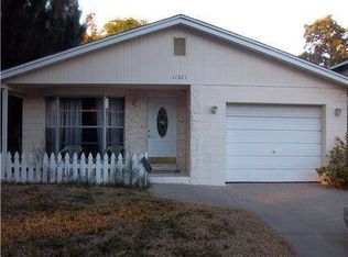 11321 Walker Ave, Seminole, FL 33772