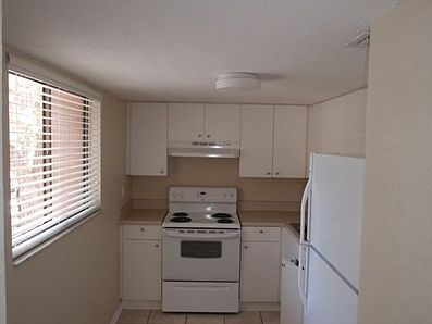 2nd image of 5310 26th St W Unit 1004