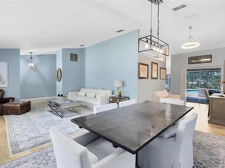 3285 Majestic Oak Dr — Photo 3