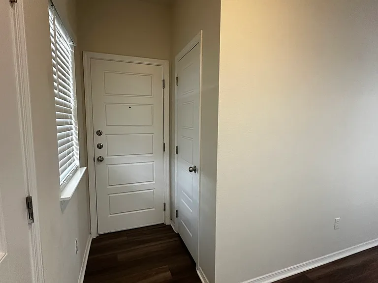 Cobb Branch Dr — Photo 3