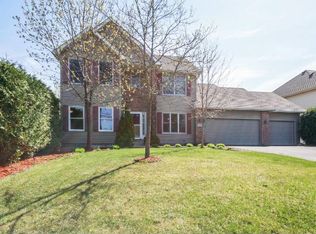 9386 Magnolia Way N, Maple Grove, MN 55369