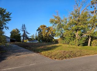 809 Central St W, Bagley, MN 56621