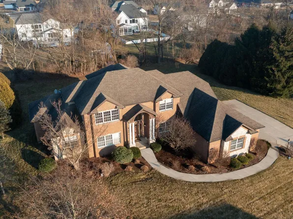 51660 Harborough Dr, Granger, IN 46530