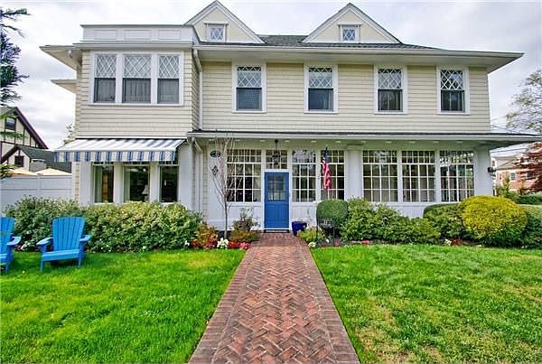 1st image of 24 Knollwood Ave