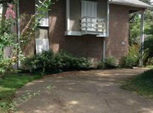 9337 Cavalier Cres, Ocean Springs, MS 39564