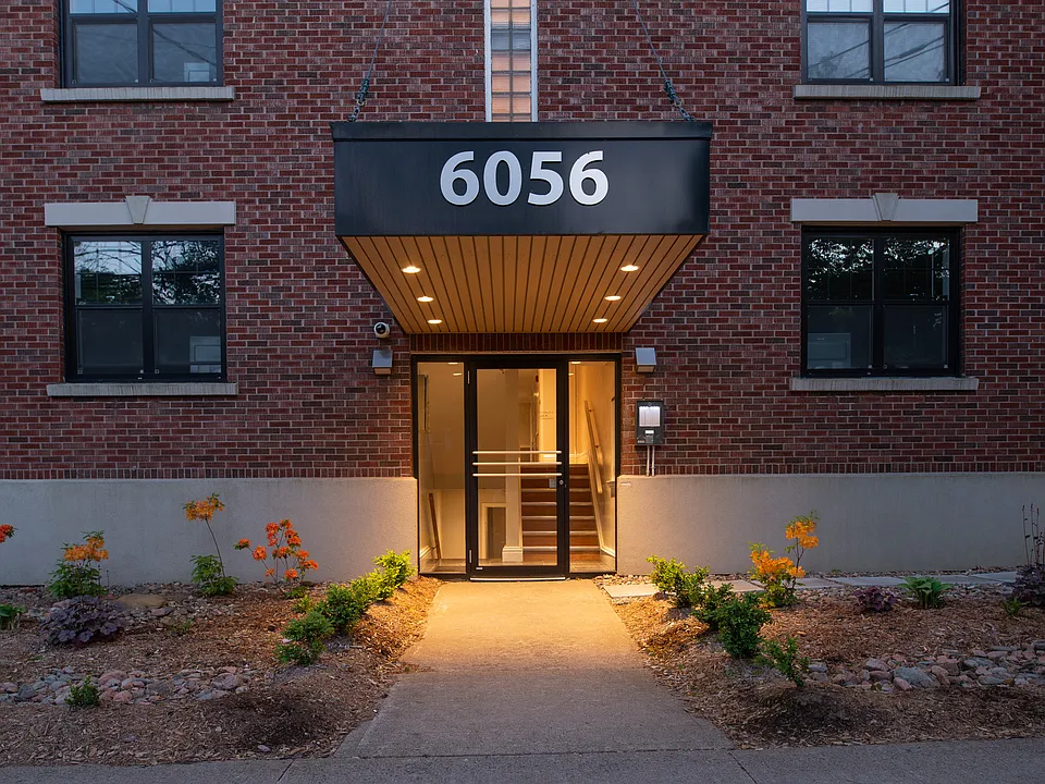 6056 South St #11