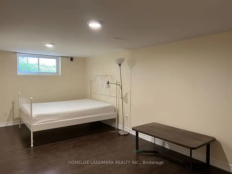 120 Verobeach Blvd #BASEMENT — Photo 3