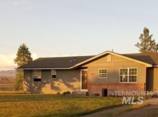 5652 SE Poppy Ave, Mountain Home, ID 83647