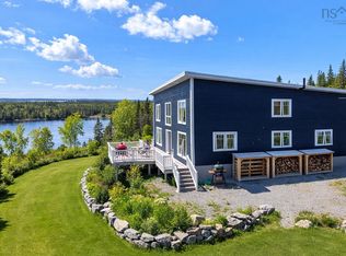 122 Peter Sosna Dr, Richmond, NS B0E 3B0