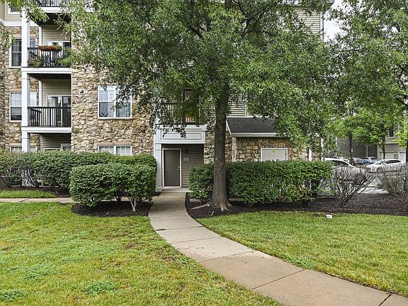 3rd image of 13371 Connor Dr #T
