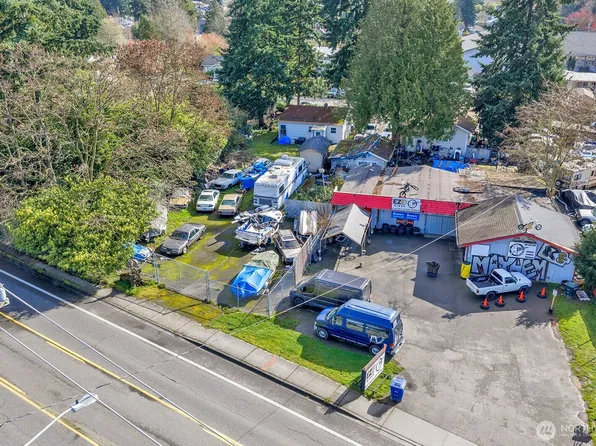 12644 Des Moines Memorial Dr, Burien, WA 98168