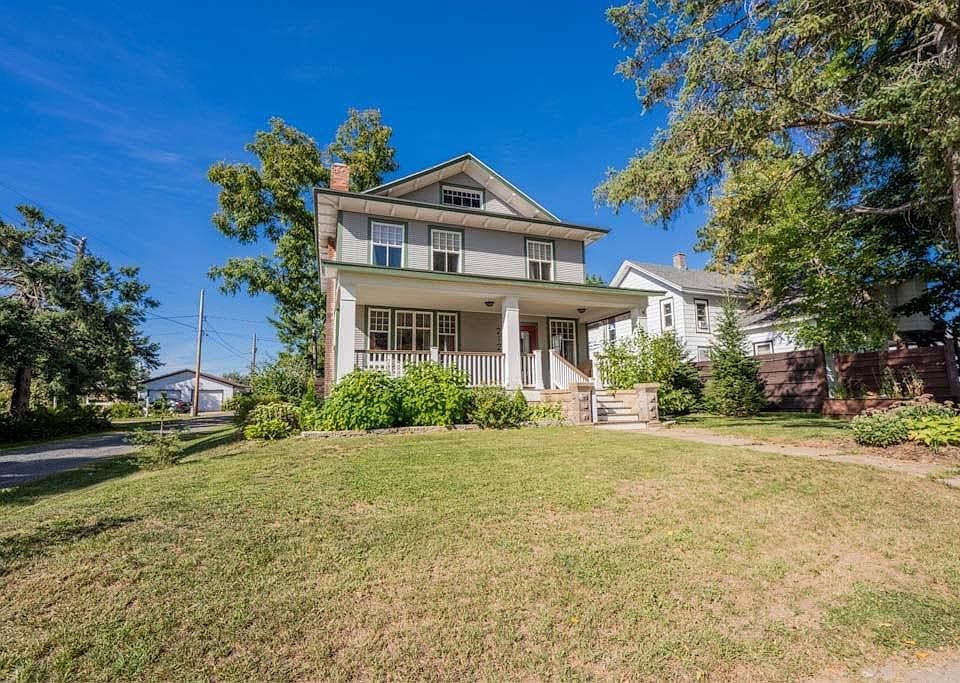 212 West Ginty Street, Cadott, WI 54727 MLS 1576566 Zillow