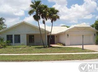 2316 SW 23rd Cranbrook Dr, Boynton Beach, FL 33436