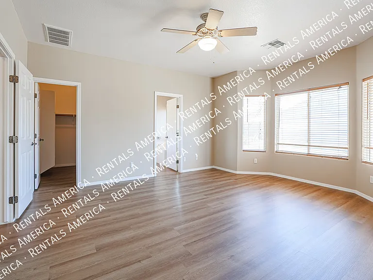11925 W Jefferson St — Photo 20