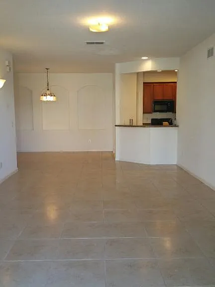 3000 Laurel Park Ln #207 — Photo 14