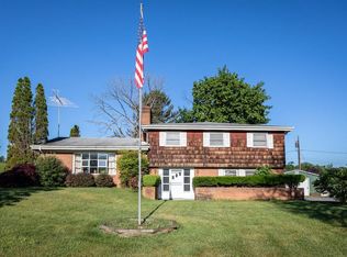 304 Virginia Ave, Luray, VA 22835