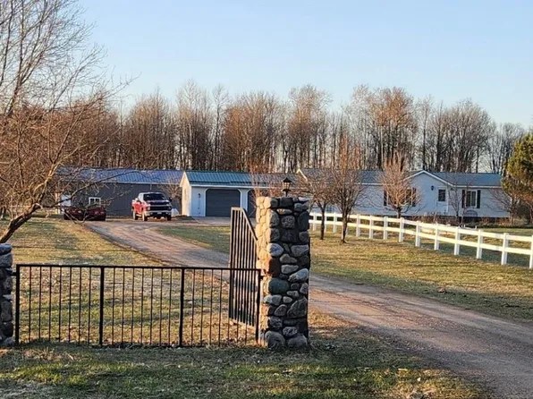 W8720 Camp Five Road, Phillips, WI 54555