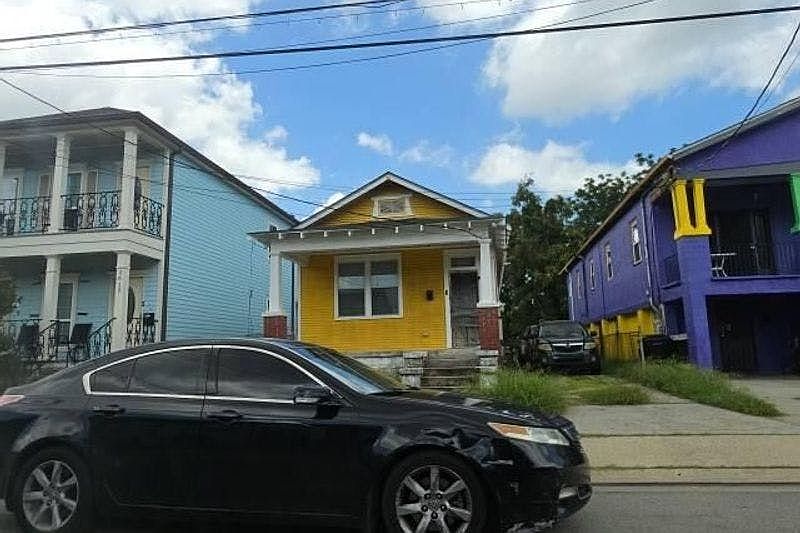 1st image of 1619 N Galvez St
