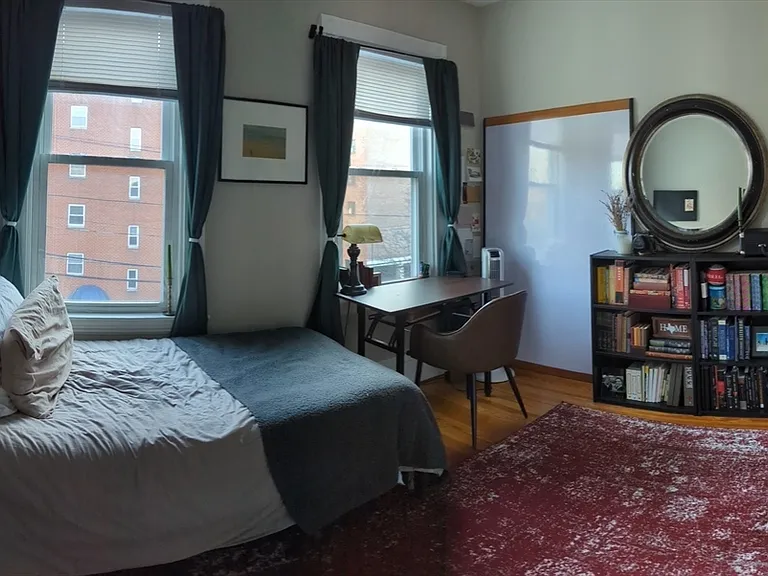 79-83 Beacon St #2 — Photo 10