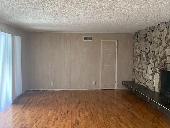 4th image of 12324 Montana Ave #3