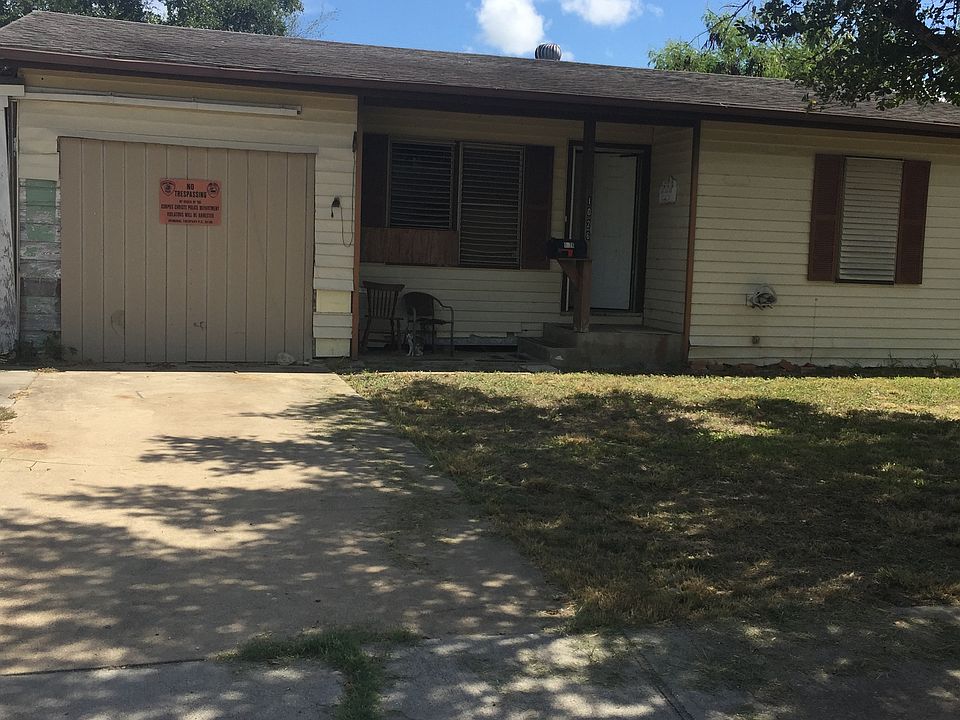 1st image of 1026 Whitaker Dr