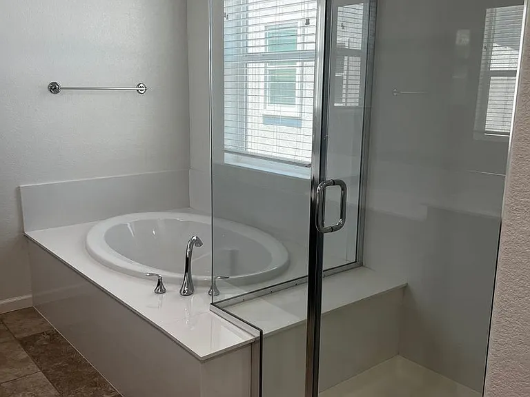 1614 Lion St — Photo 24