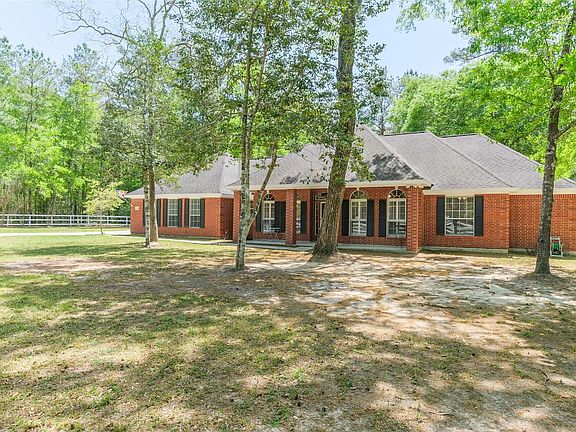 2nd image of 17343 Northcrest Cir