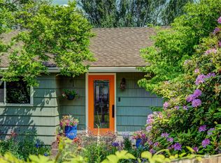 6840 NE 153rd Pl, Kenmore, WA 98028