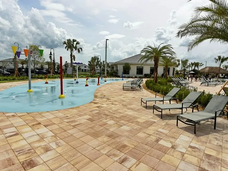 3120 Paradox Cir #4-ID1603843P — Photo 37