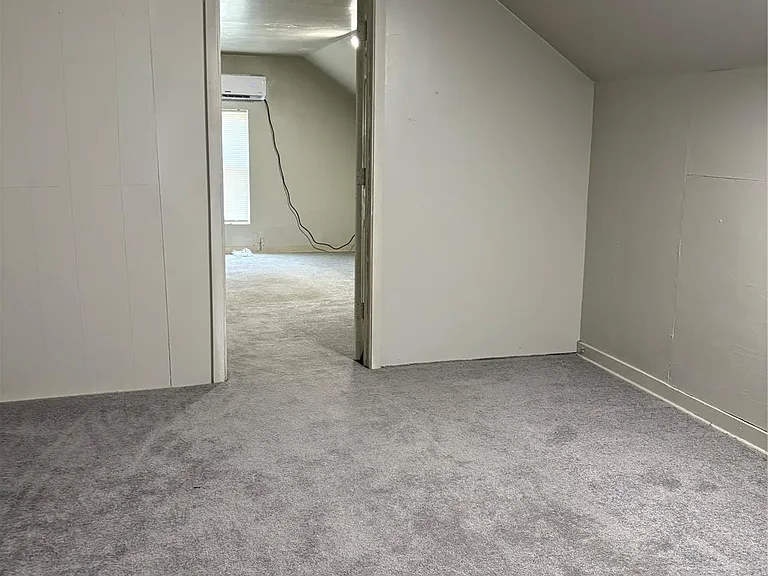 118 N Hagerman St — Photo 13