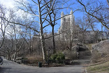 Rented by Willie Kathryn Suggs, LREB