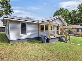 408 E Williams Ave, Monterey, TN 38574