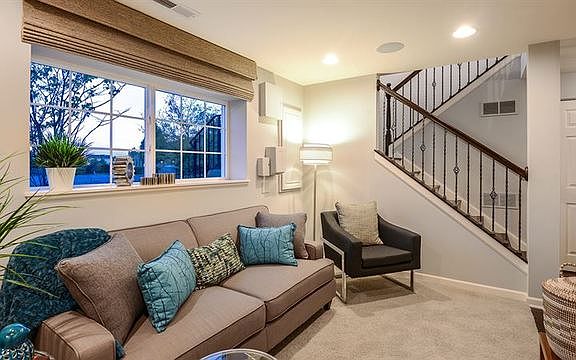 5th image of 1658 Deer Pointe Dr #1305