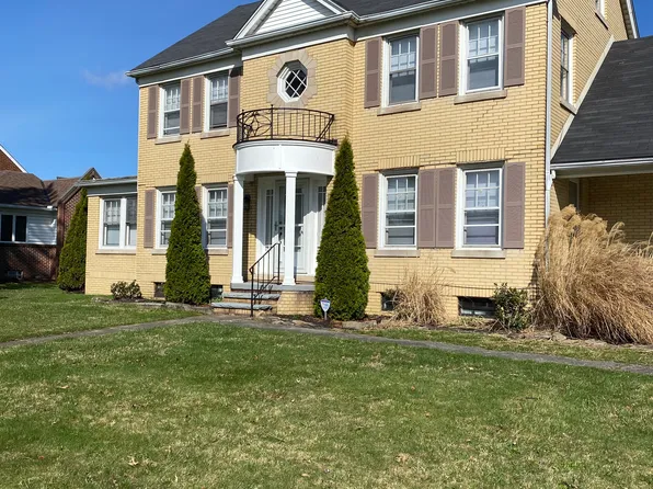 2505 E Market St, Warren, OH 44483